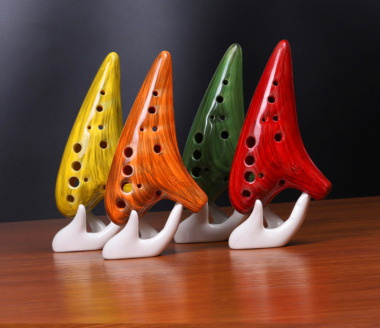 Harmonious Wisdom: The Wood-Pattern 12-Hole Blanc de Chine Ocarina
