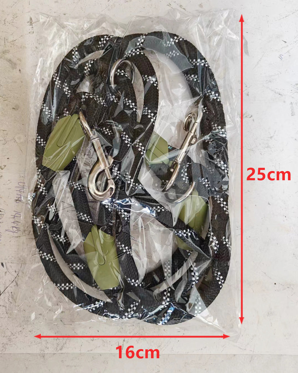 Hands-Free Adventure: The Premium Reflective Hands-Free Crossbody Dual Dog Leash