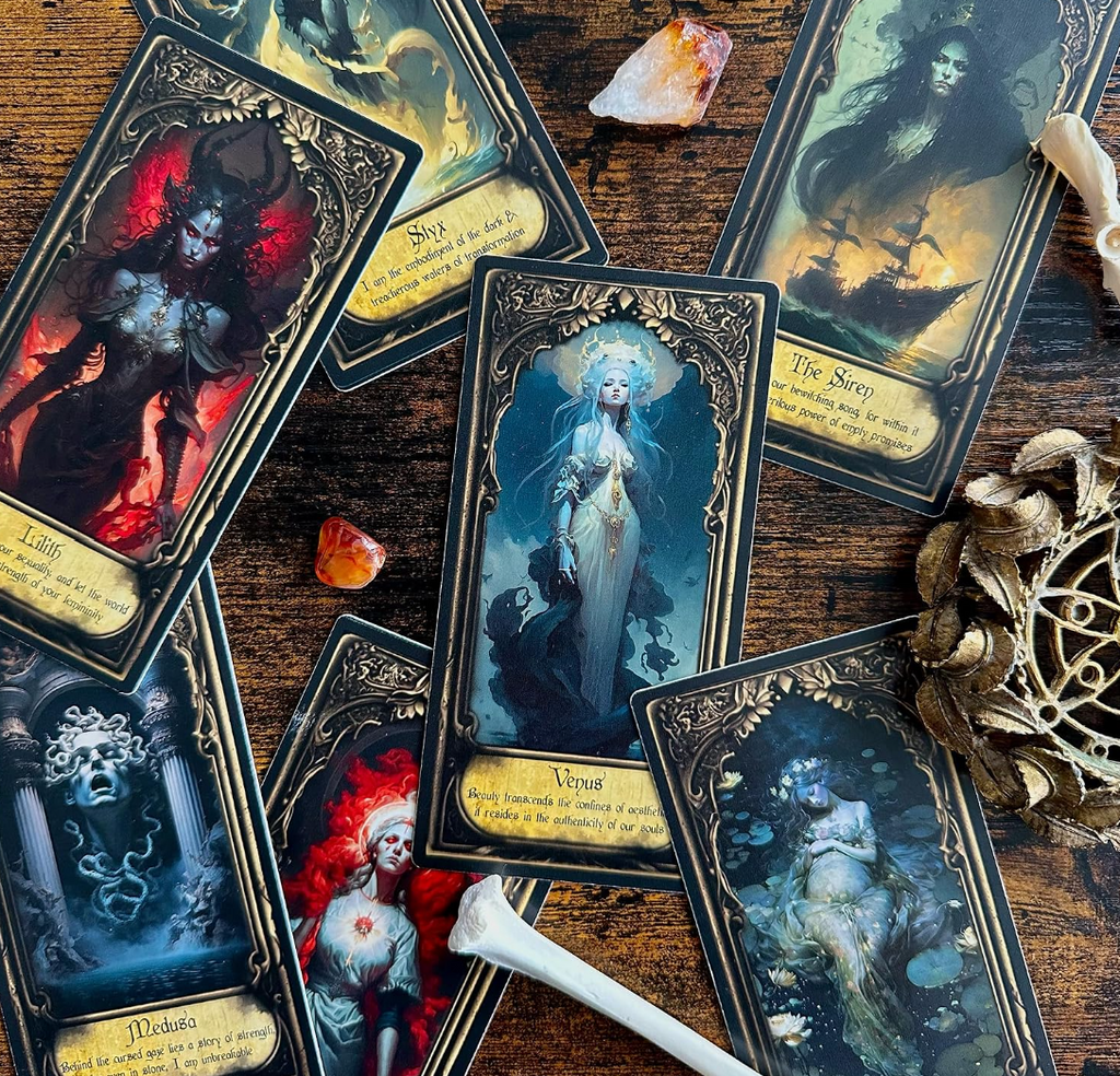 Obsidian Veil Oracle Deck